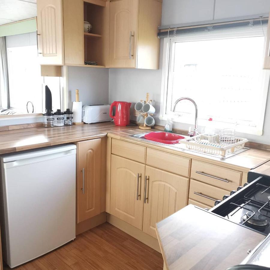 No99 Static Caravan Widemouth Fields 3 Mins From Beach Ξενοδοχείο Poundstock Εξωτερικό φωτογραφία